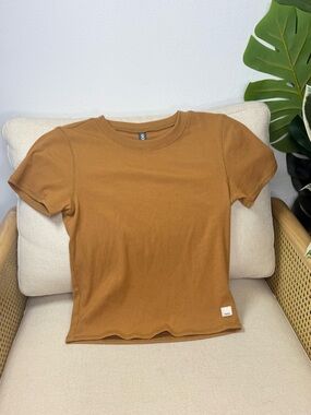 Vuori Pose Ribbed T Shirt Size small